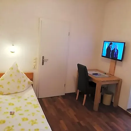 Isenburger Hof Szálloda 2*